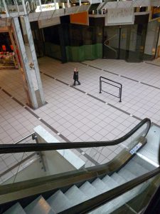 Auch die Mall im Inneren des Brückencenters soll völlig umgestaltet werden. (Foto: Oskar Eichhorst)