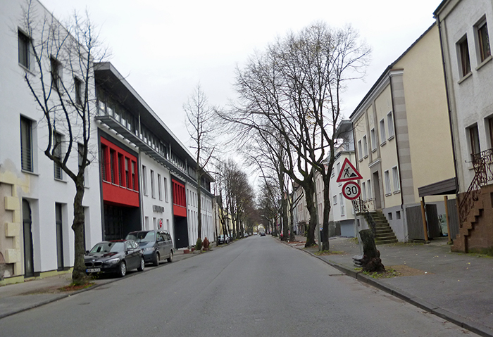 Die Neheimer Möhnestraße soll umgestaltet werden. (Foto: oe)