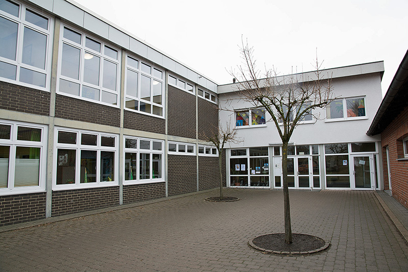 Die Antonius-Grundschule in Langscheid bleibt noch bis Sommer 2015 selbständig und tritt dann in einen Grundschulverbund mit Hachen ein. (Foto. Blickpunkt)