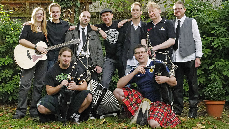Die Arnsberger Irish-Folk-Rock-band „Muirsheen Durkin & Friends“ spielt in der Molke in Allendorf. (Foto: Veranstalter)