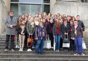 Waren jetzt in Berlin: die Jugendlichen der Jugendcaritas (Foto: Caritas)