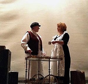 Szenenfoto aus der neuen Inszenierung des Arnsberger Frauenensembles. Tschechows "Der Kirschgarten" hat im April Premiere. (Foto: Frauenensemble)