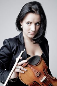 Geigerin Olga Volkova spielt am Abschlusstag von "Kultur rockt". (Foto: Veranstalter)