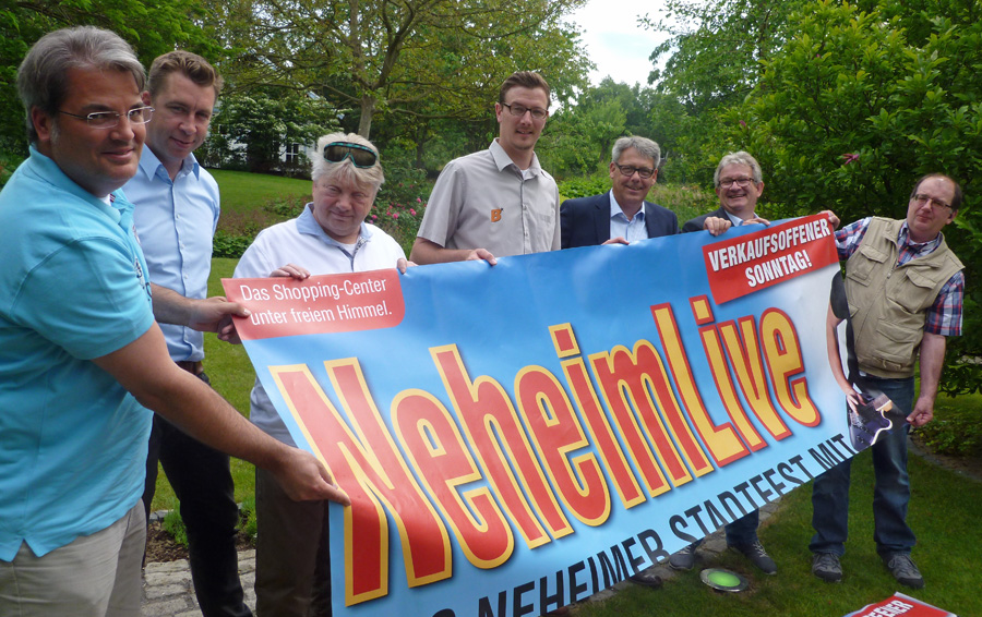 Aktives Neheim, RC Victoria und Sponsoren stellten jetzt das Programm von "Neheim Live" vor. (Foto: oe)