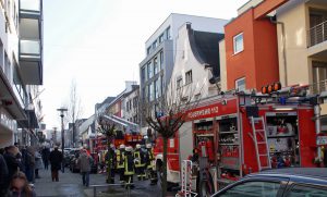 Wohnungsbrand in der Apothekerstraße. (Foto: Feuerwehr)