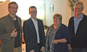 Der Vorsitzende der CDU Amecke Eberhard v. Wrede, Regionalmanager Lars Morgenbrod, Ortsvorsteherin Monika Krick und Ratsmitglied Friedrich Becker. (Foto: CDU)
