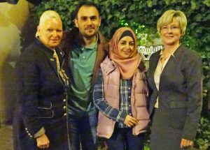 Syrischer Besuch bei der Frauen-Union: v.l. Ursula Kirss, Taha und Lana Shiekh, Gisela Wilms. (Foto: Frauen-Union)