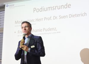 Moderierte: Prof. Dr. Sven Dietrich von der Uni Bochum. (Foto: BKaE