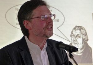 Der Referent Pfarrer Klaus Dettke aus Bursfelde. (Foto: Kathrin Koppe-Bäumer)