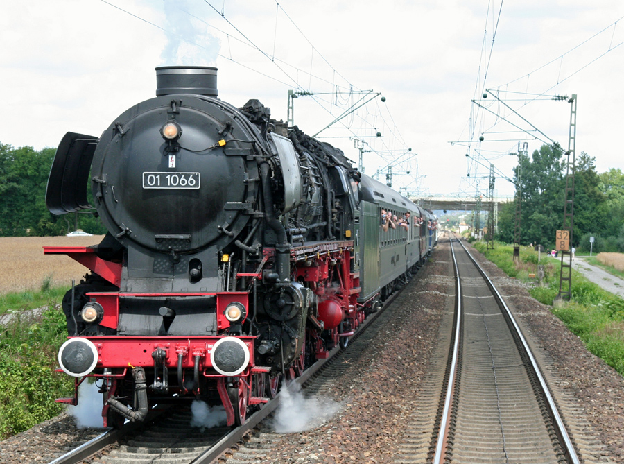 Wie vor 50 jahren wird am 16. Juli ein Dampf-Schnellzug über die Obere Ruhrtalbahn fahren. (Foto: Veranstalter)