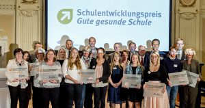 Fünf Schulen aus dem Regierungsbezirk wurden in Wuppertal ausgezeichnet. (Foto: Unfallkasse)