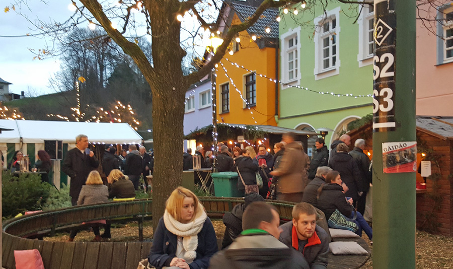 Auf dem Levi-Klein-Platz gibt es wieder ein weihnachtliches Hüttendorf. (Foto: Stadtmarketing)